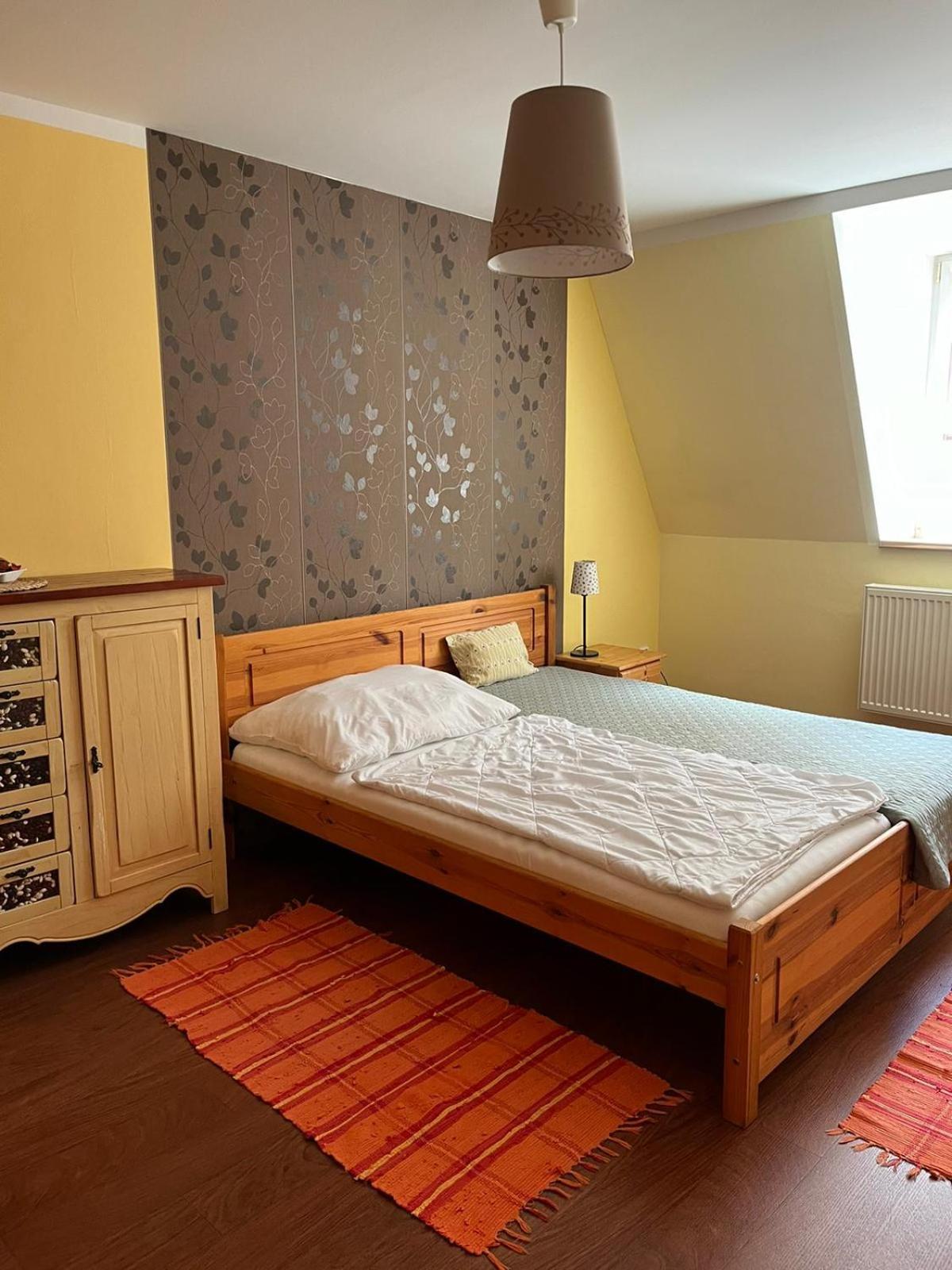 Apartmán Pod Klášterem Rumburk Esterno foto