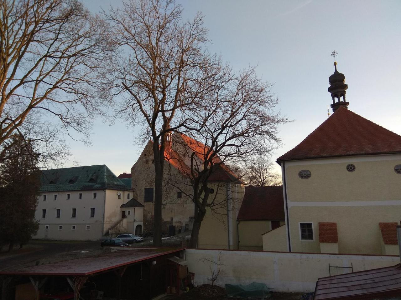 Apartmán Pod Klášterem Rumburk Esterno foto
